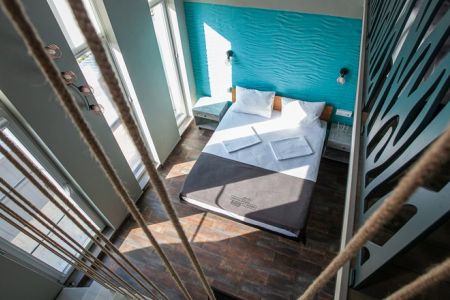 Стандартный 4-местный 2-уровневый (с террасой)